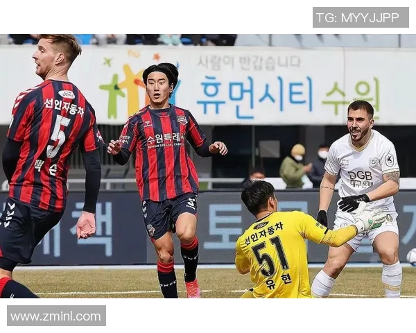 江原FC与蔚山现代激战正酣谁能在这场对决中笑到最后
